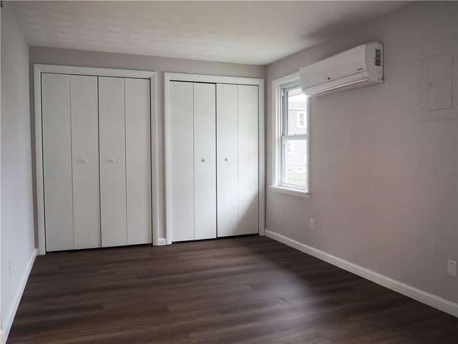 Building Photo - 74 Blanding Ave