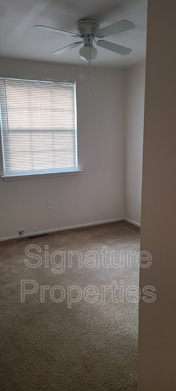 Building Photo - 8602 Ransco Ct