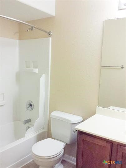 Building Photo - 112 Rush Haven