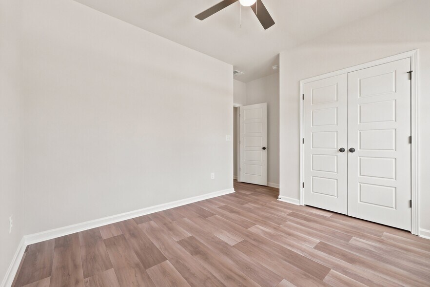 Building Photo - 1145 Tibetan St