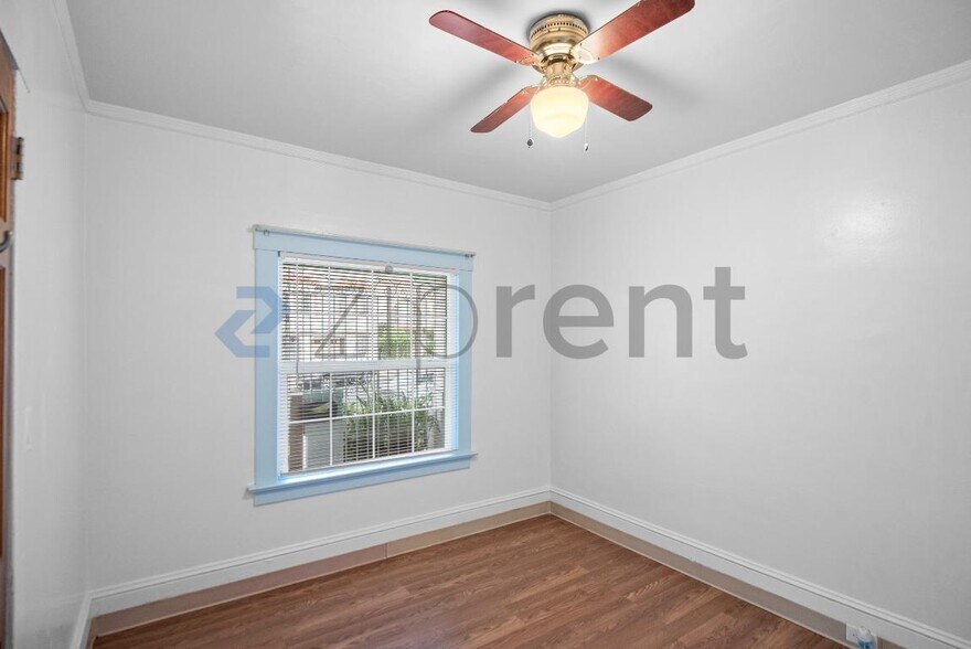 Building Photo - 130 Templeton Ave