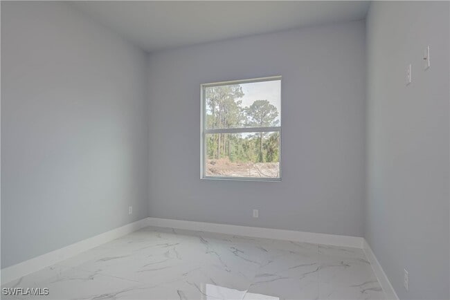 Building Photo - 3121 71st St W