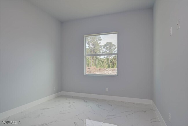 Building Photo - 3417 71st St W