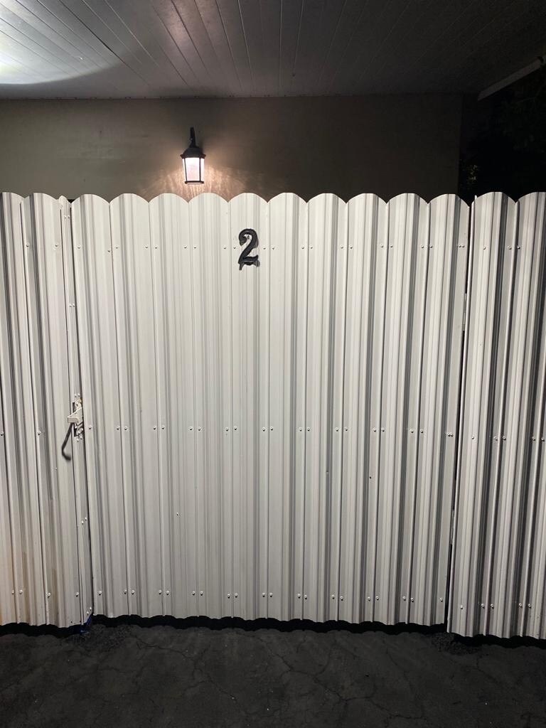 Building Photo - 2542 Monroe St