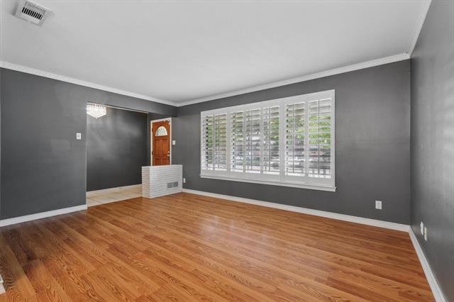 Building Photo - 2915 Touraine Dr