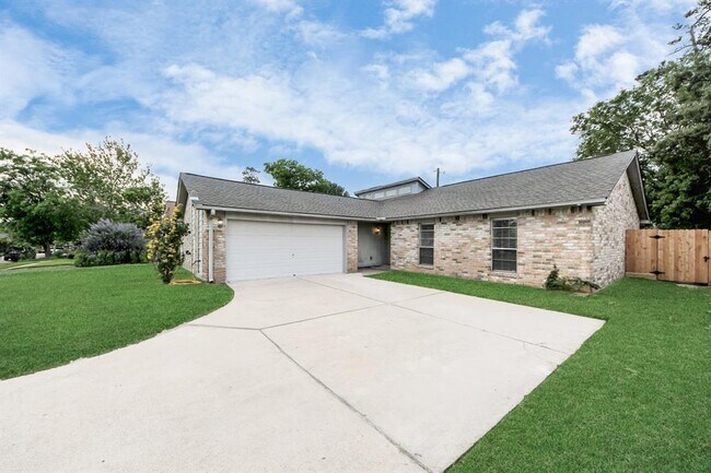 Primary Photo - 14810 Scotter Dr