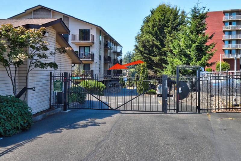 Building Photo - 13229 Linden Ave N
