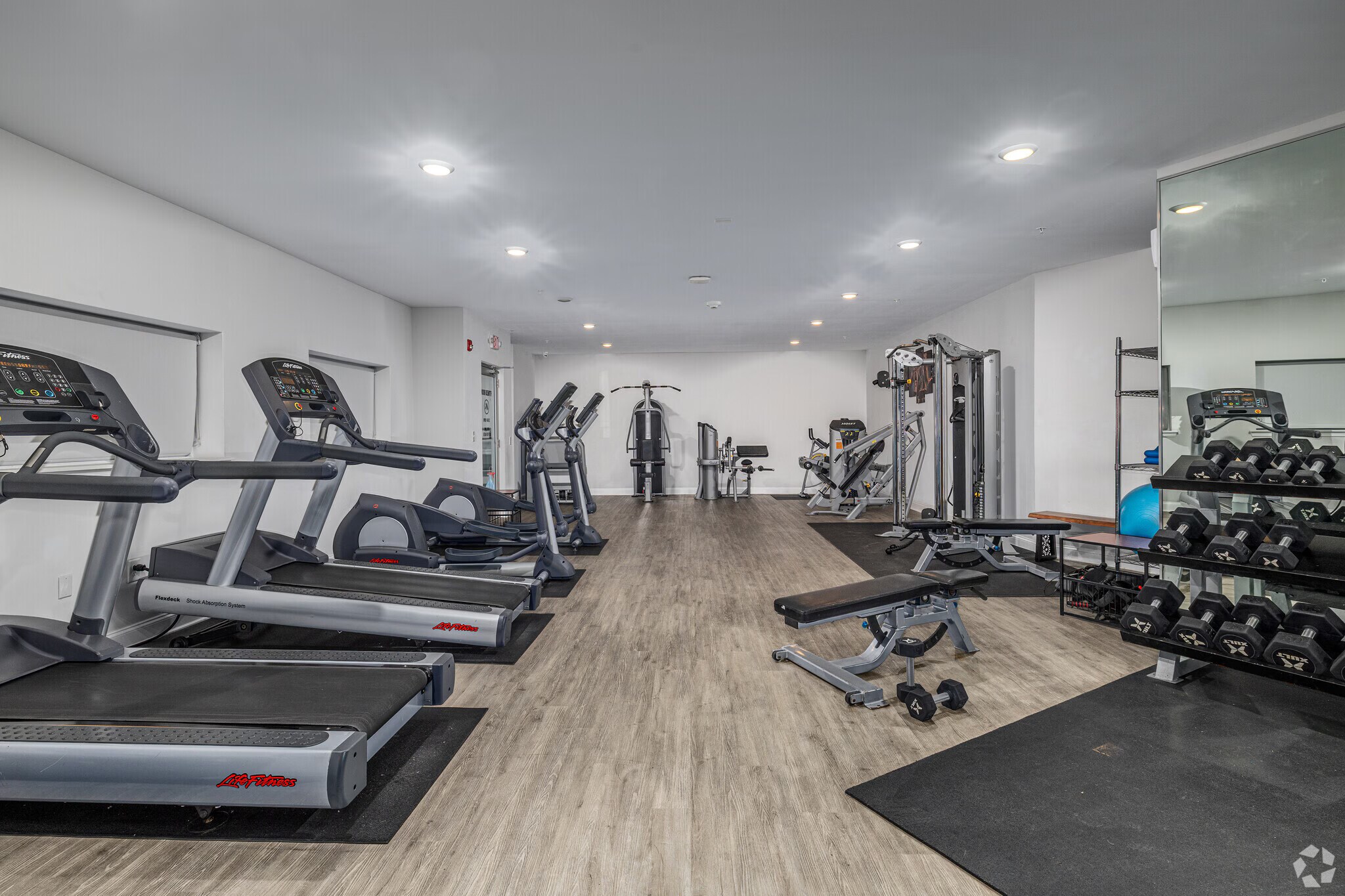 Building Photo - 95 Murray St