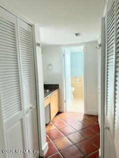 Building Photo - 1565 Le Baron Ave