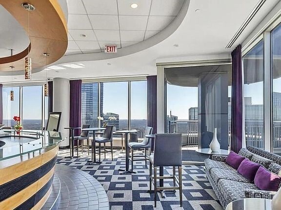 Building Photo - 3338 Peachtree Rd NE