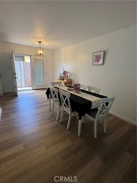 Building Photo - 410 E Plymouth St