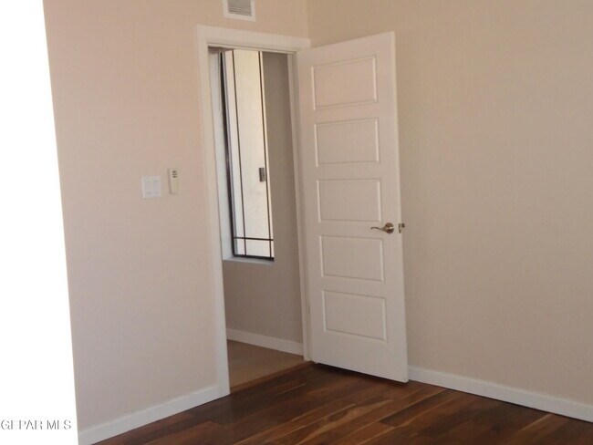 Building Photo - 7364 Brays Landing Drive