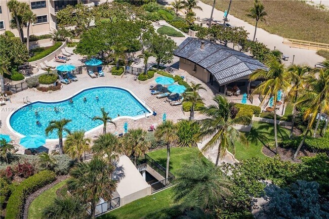 Building Photo - 4900 N Ocean Blvd