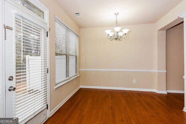 Building Photo - 3350 Sardis Bend Dr
