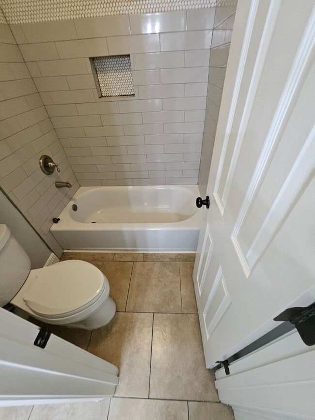 Building Photo - 149 J Bar Run Road