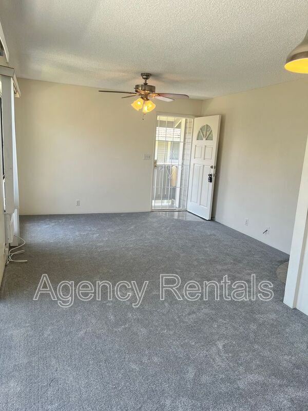 Building Photo - 94-1359 Kulewa Loop #16T