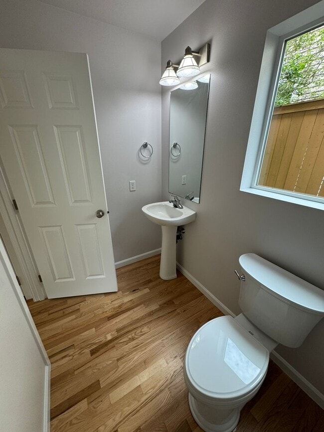 Building Photo - 4bd/3ba Snoqualmie House