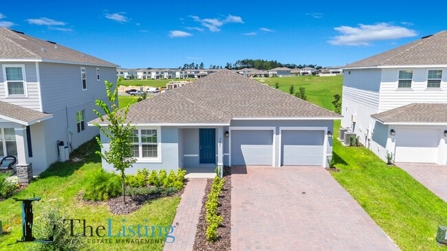 Building Photo - 3685 Kings Canyon Dr