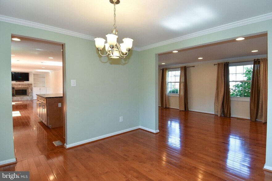 Building Photo - 4037 Broadwire Dr