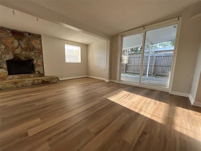 Building Photo - 9596 Groveland St