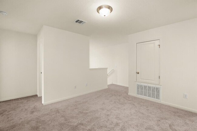Building Photo - 14501 John Marshall Bend