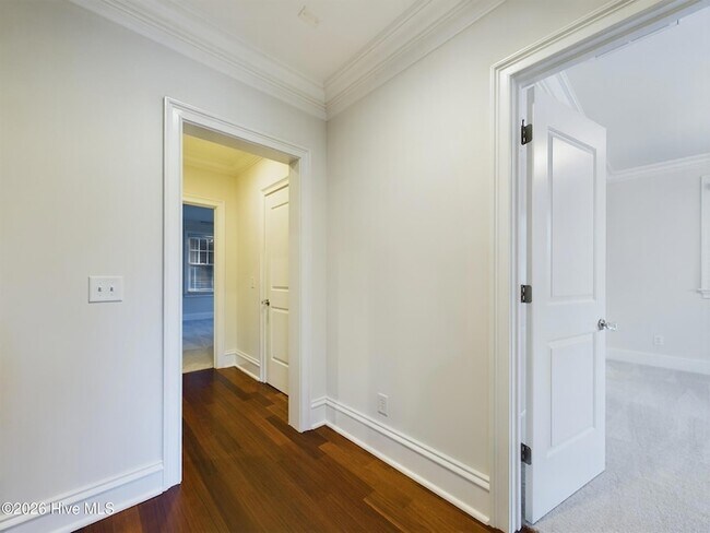 Building Photo - 3724 Rolston Dr