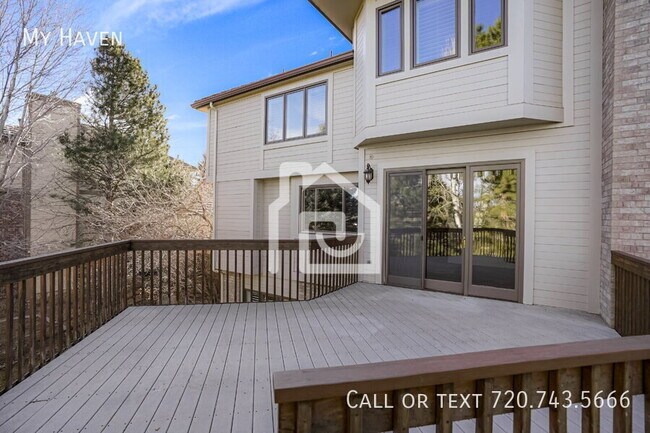 Building Photo - 2064 S Robb Way