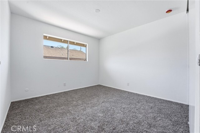 Building Photo - 845 Woodcrest Ave