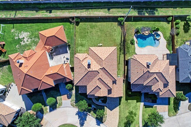 Building Photo - 14207 Bay Cliff Ct