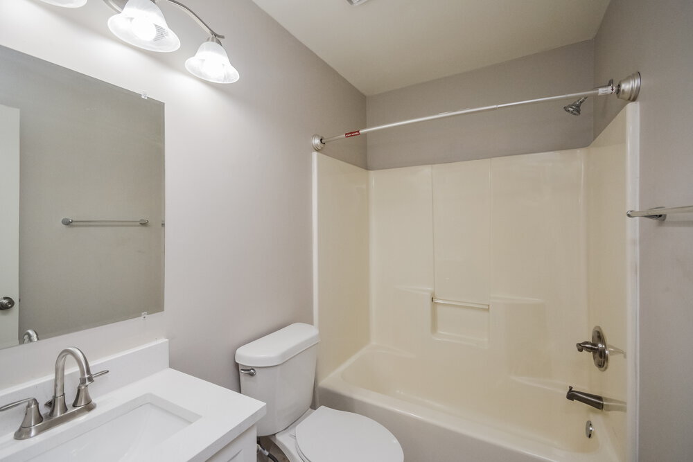 Building Photo - 5490 Northcut Dr