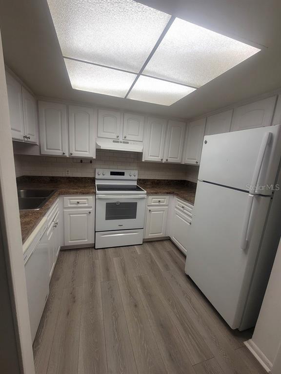 Building Photo - 11411 Pike Ct