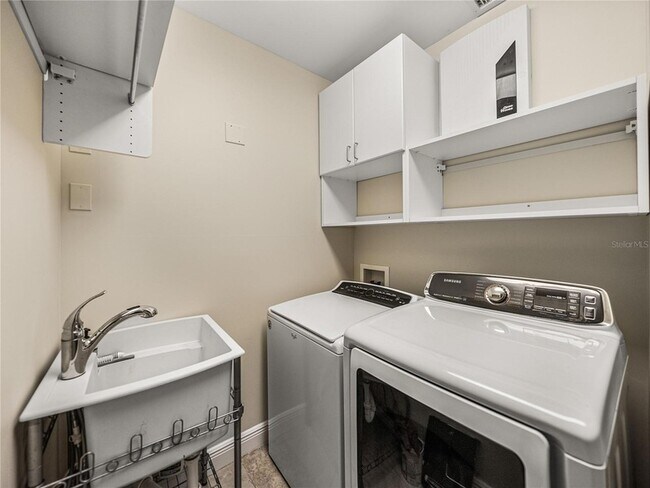 Building Photo - 3910 Gulf Blvd