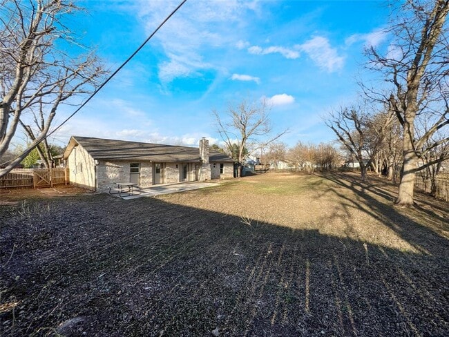 Building Photo - 1502 Glen Burnie Dr