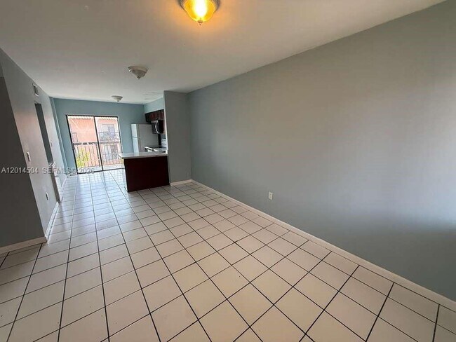 Building Photo - 5400 W 21st Ct