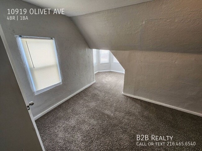 Building Photo - 10919 Olivet Ave