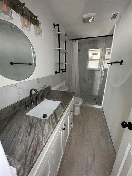 Building Photo - 1644 26th Ave