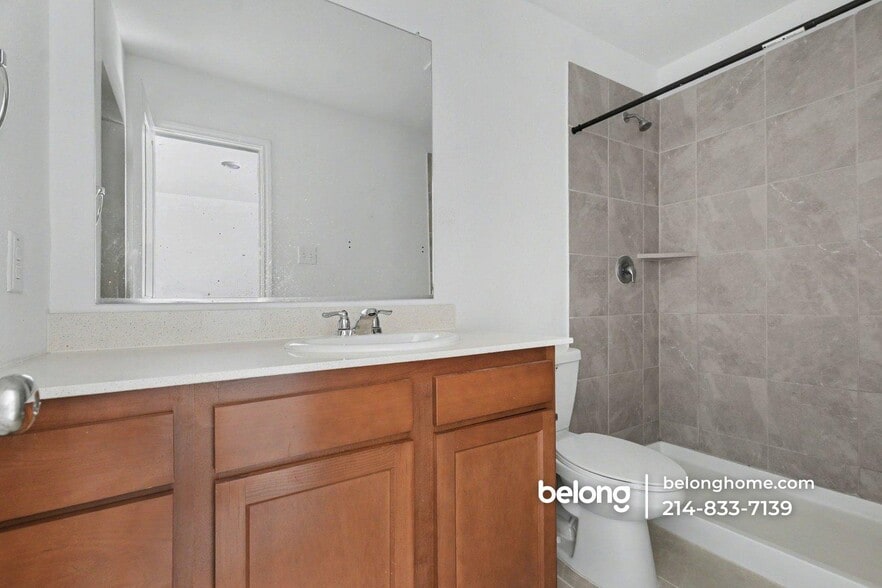 Building Photo - 143 Plumcove Dr