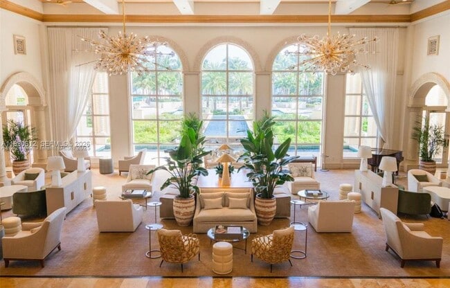 Building Photo - 781 Crandon Blvd