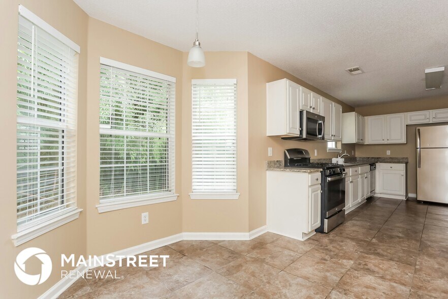 Building Photo - 4530 Talon Way
