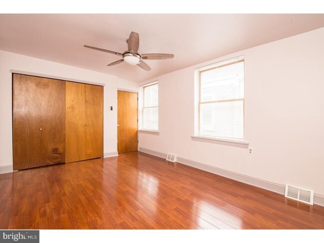 Building Photo - 803 Corinthian Ave