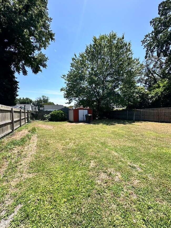 Building Photo - Coronado-Norfolk 3 Bedroom House
