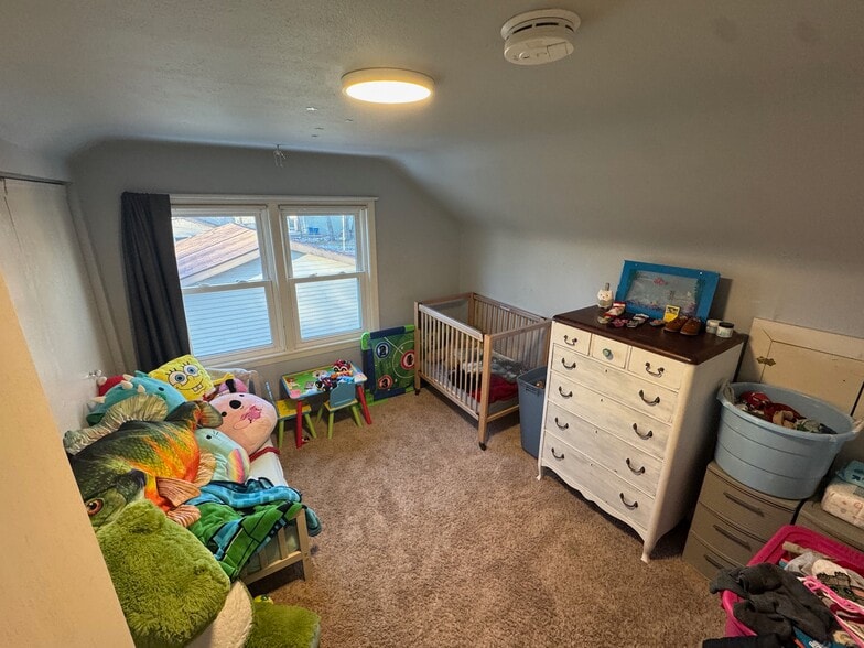 Building Photo - 1544 3rd Ave