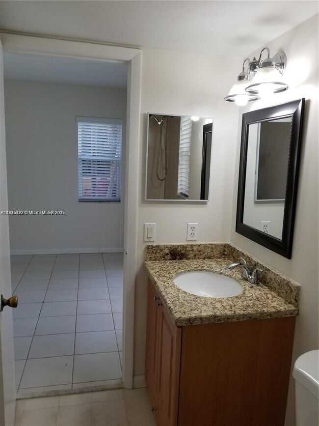 Building Photo - 7141 SW 129th Ave