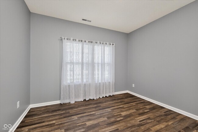 Building Photo - 6607 Laurelwood Dr