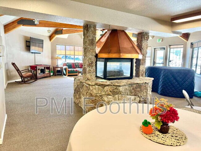 Building Photo - 31719 Rocky Village Dr