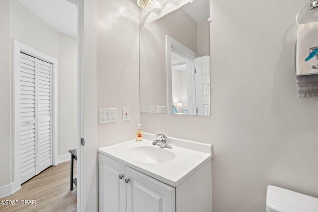 Building Photo - 2907 Sarah Jean Ct