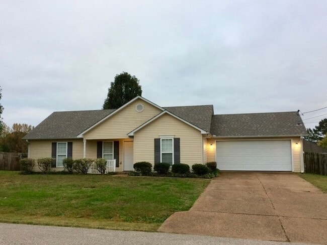 Primary Photo - 18 Long Meadow Dr