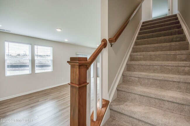 Building Photo - 16909 Aiken Rdg Cir