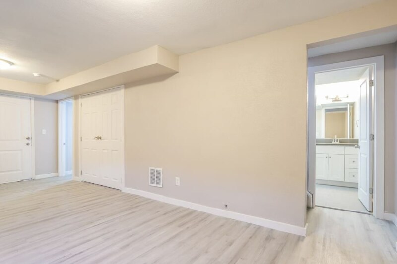 Building Photo - 17707 E Cornell Dr