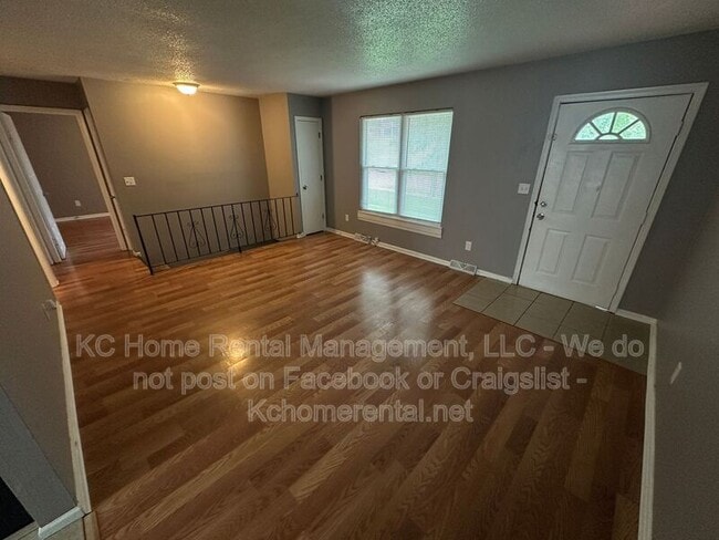 Building Photo - 420 N Jennings Rd